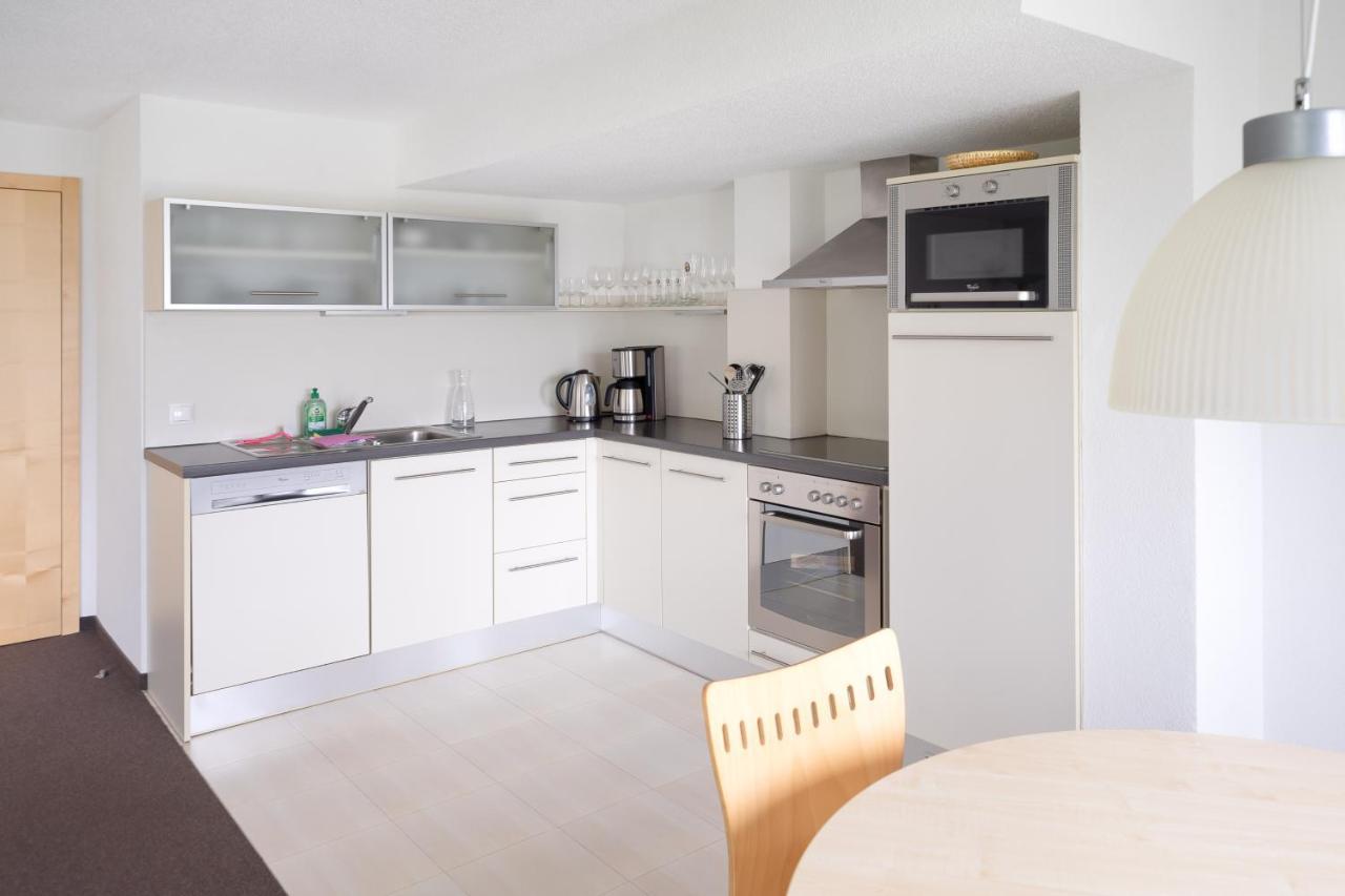 Bohemia Apartments การ์กเอลเลิน ภายนอก รูปภาพ