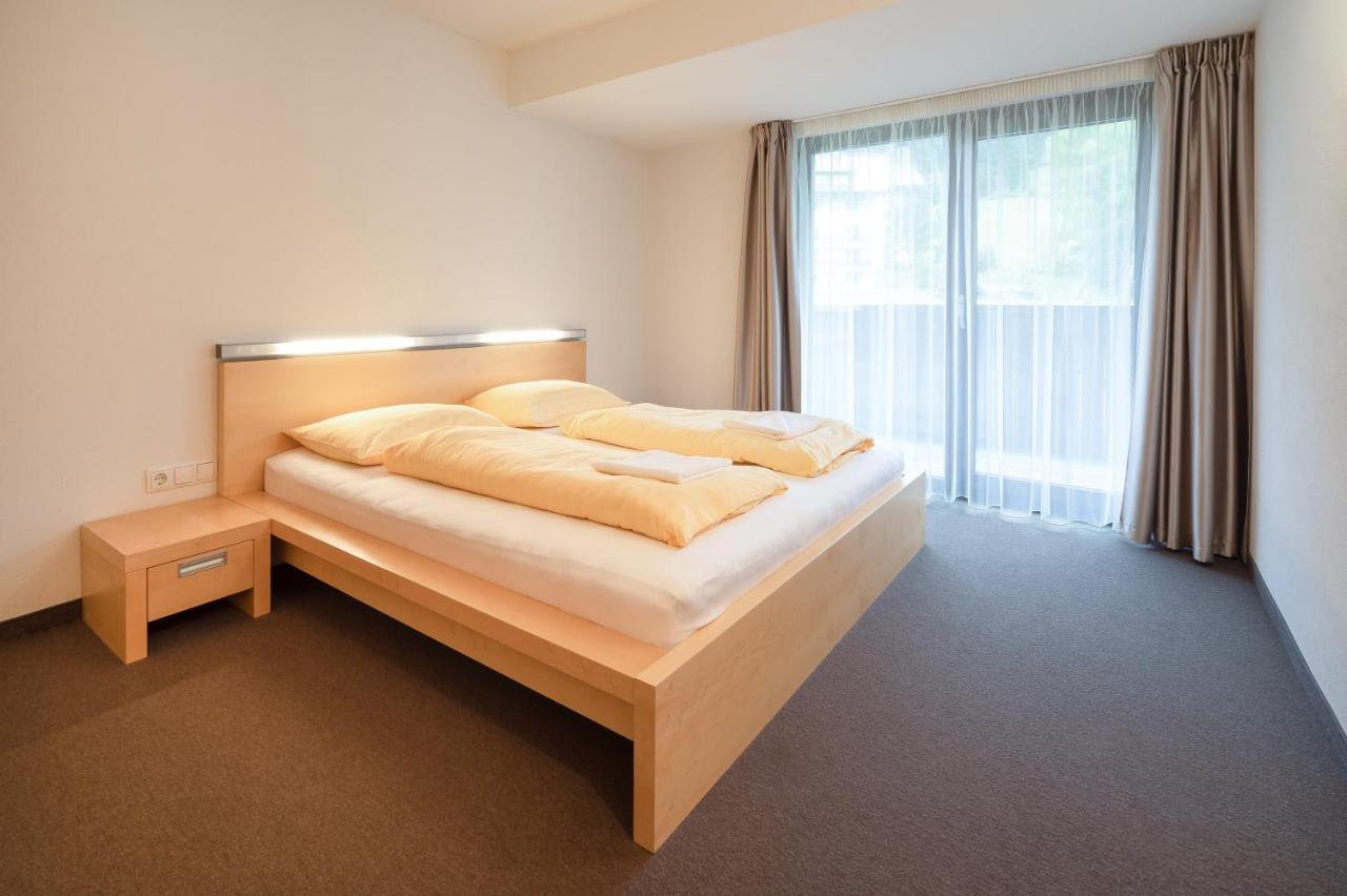 Bohemia Apartments การ์กเอลเลิน ภายนอก รูปภาพ